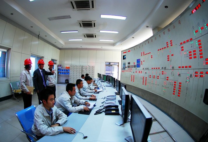 集團公司總經理在企業視察.jpg
